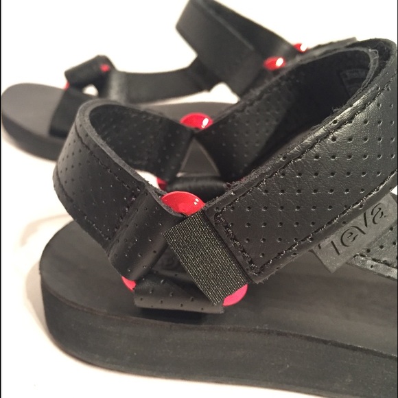 Teva Women’s Leather Moto Universal Strap Sandals - Picture 3 of 6